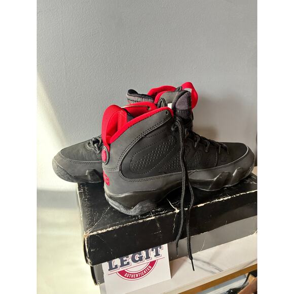 Nike Air Jordan 9 Retro Bred 302370-004 Men’s US 8 SneakerCon Authenticated -Box main image 14